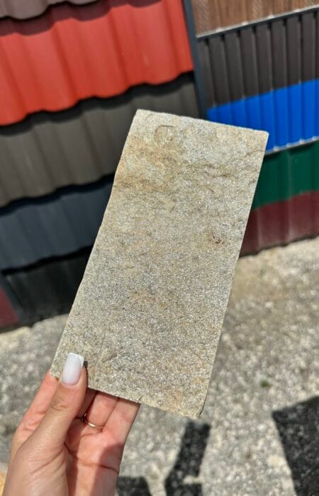 Con Construct.md A Venit Piatra Noua