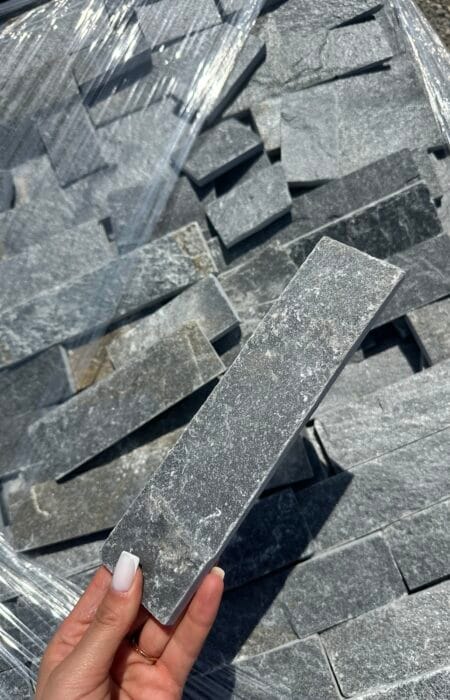 Con Construct.md A Venit Piatra Noua 9