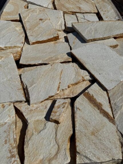 Con Construct.md Piatra Bulgareasca Silver Fractia Mare Neprelucrata 2