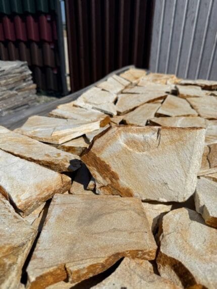 Con Construct.md Piatra Bulgareasca Silver Fractia Mica Neprelucrata 3