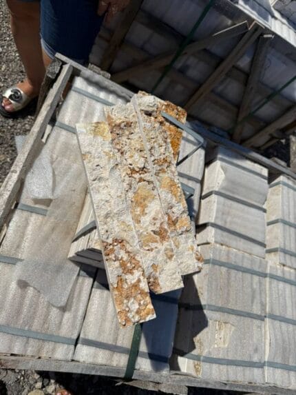 Con Construct.md Treavertin Sur Auriu 3